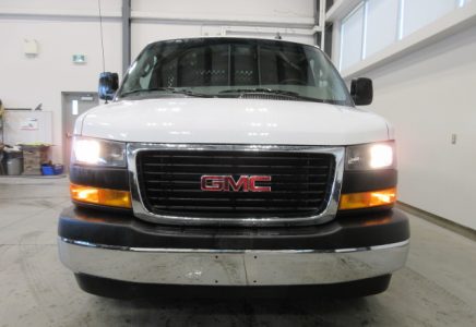 Image for used 2023 GMC SAVANA CARGO 2500 3