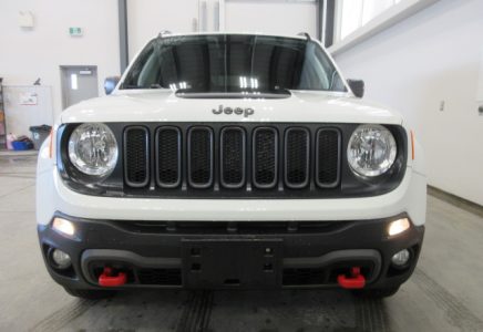 Image for used  2018 JEEP RENEGADE TRAILHAWK 3