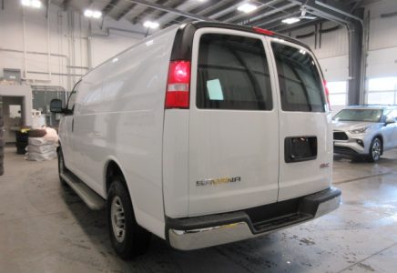 Image for used 2023 GMC SAVANA CARGO 2500 5