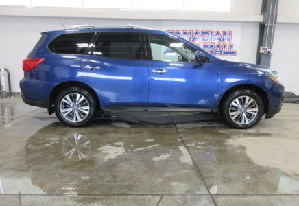 Image for used 2018 NISSAN PATHFINDER 8